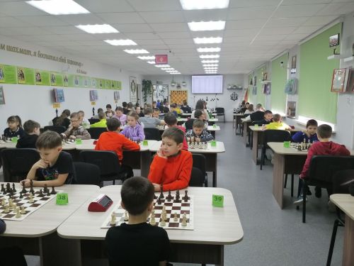 В Мензелинске провели шахматный турнир памяти легендарного педагога, участника ВОВ Вячеслава Тюрина