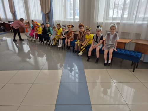 В Мензелинске действуют 24 юношеских и детских театра