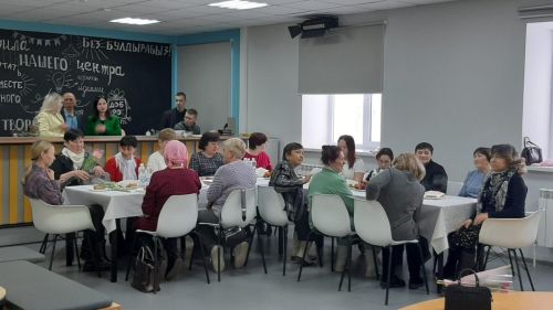 В Молодежном центре «Ялкын» прошло праздничное мероприятие, посвященное 8 марта