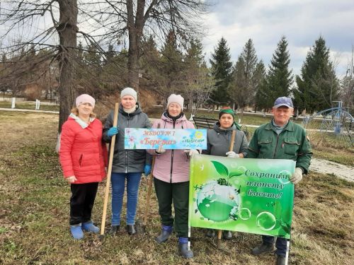 В Мензелинске продолжается экологический двухмесячник
