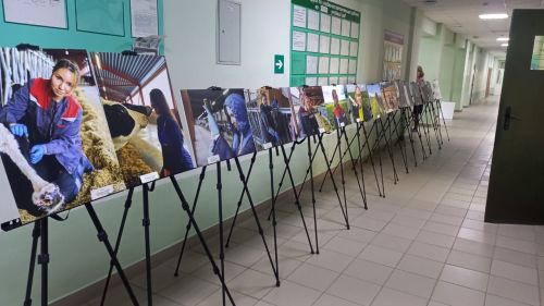 В Мензелинском сельхозтехникуме работает фотовыставка