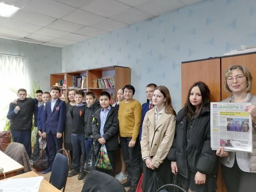 Школьники в гостях у «Минзәлә»-«Мензеля»: как создаётся районная газета