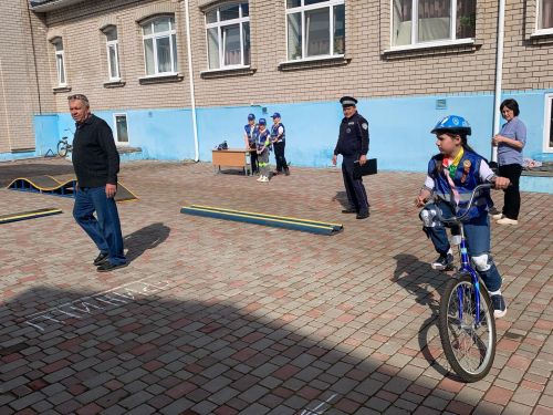 В Мензелинске прошел конкурс юных инспекторов дорожного движения «Безопасное колесо −2025»