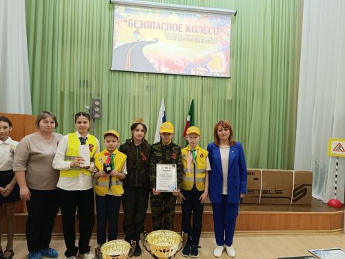 «Вместе за безопасность дорожного движения»: яркие выступления ЮИД