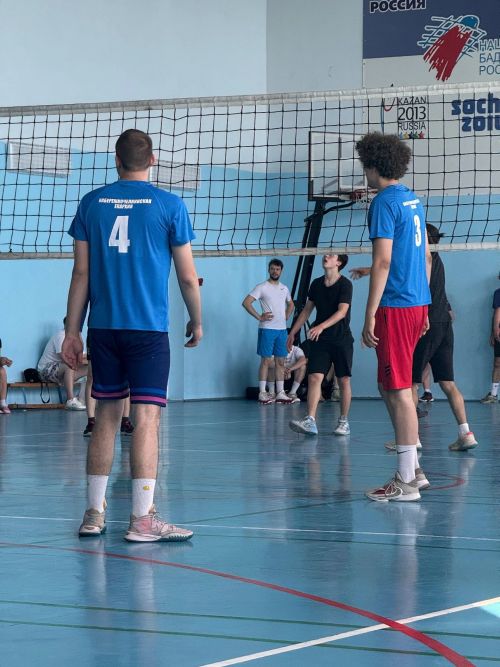 Роман Храмутичев возглавил волейбольную команду