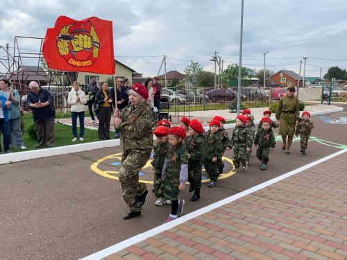 В детском саду № 11 «Шатлык» прошел парад Победы