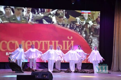 В Мензелинске прошел грандиозный концерт в честь 80-летия Великой Победы