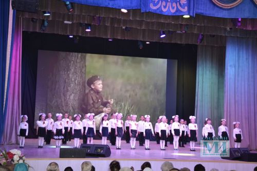 В Мензелинске прошел грандиозный концерт в честь 80-летия Великой Победы
