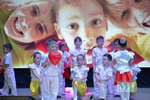 В Мензелинске прошел грандиозный концерт в честь 80-летия Великой Победы