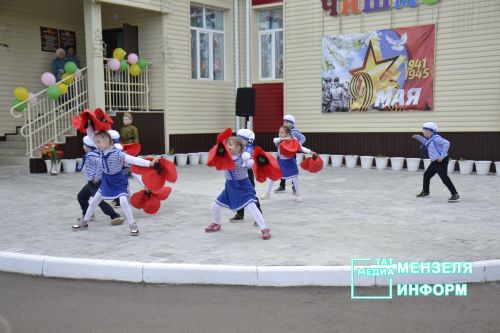 В детском саду «Чишмэ» прошел Парад правнуков Победы