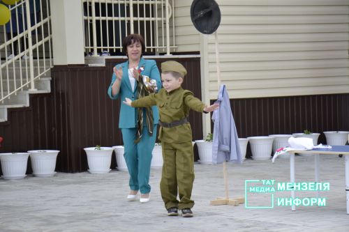 В детском саду «Чишмэ» прошел Парад правнуков Победы