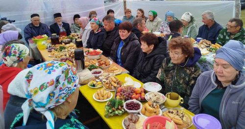 В Именли встретились потомки Миннехана бабая