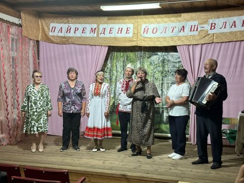 Продолжается проект работников культуры Атряклинского сельского поселения