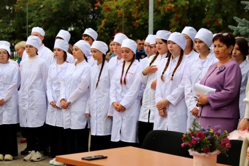 День знаний в Мензелинском медицинском училище