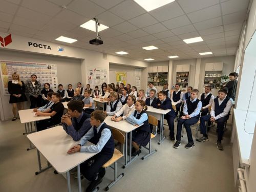 В Коноваловской школе Мензелинского района уделяется большое внимание патриотическому воспитанию