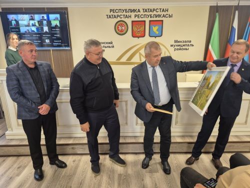 В Мензелинском районе продолжаются кадровые перестановки