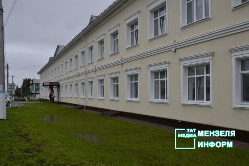 В Мензелинске открылось современное общежитие для будущих педагогов