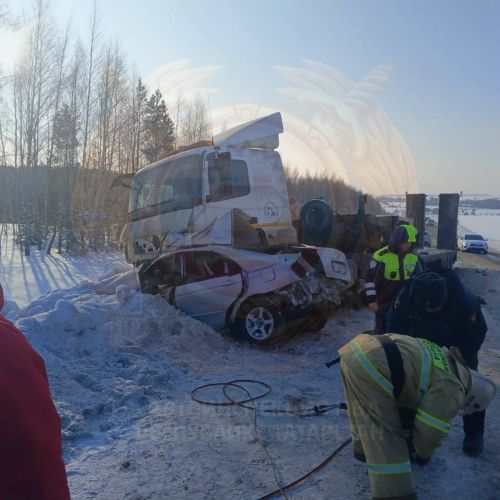 Водитель Kia выехал на встречную полосу, погибли три человека