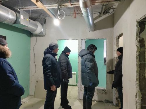 Айдар Салахов ознакомился с ремонтом Мензелинского госветобъединения