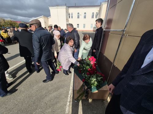 В Мензелинском сельхозтехникуме открыли мемориальную доску Эльвире Фаттаховой