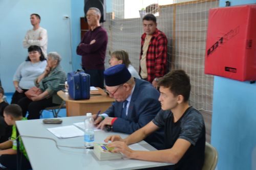 В Мензелинске проходит межрайонный турнир по борье корэш памяти Ильдара Садртдинова