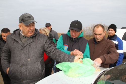 Айдар Салахов совершил рабочую поездку по хозяйствам