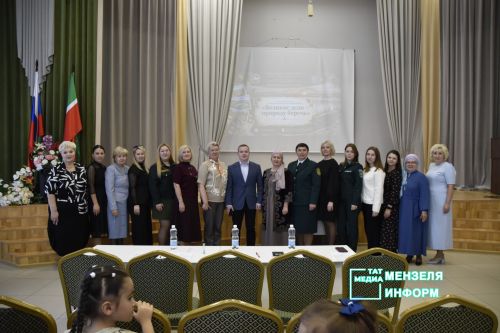 Школьники и педагоги Татарстана представили экологические проекты в Мензелинске