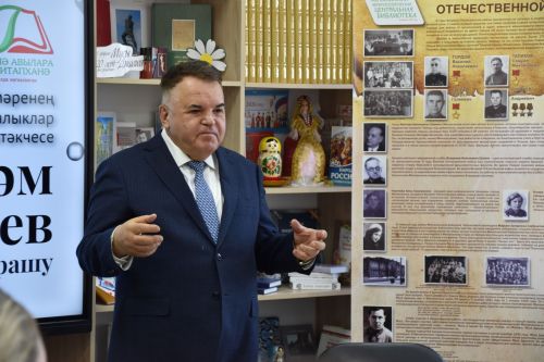 Рустэм Ямалеев вспомнил детство в Мензелинском районе