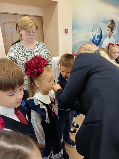 Первоклассники средней школы № 3 стали Орлятами России!