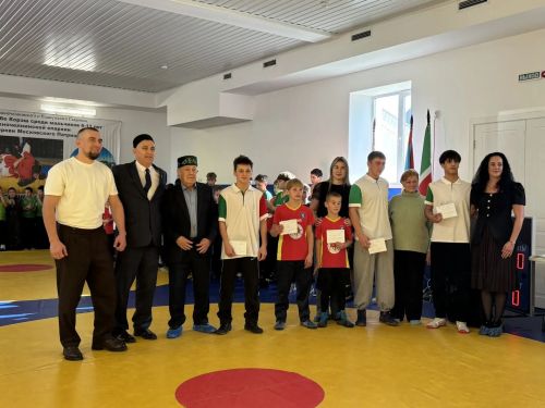 В Мензелинске прошёл межрайонный турнир по борьбе корэш