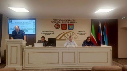 В Мензелинском районе обсудили профилактику правонарушений среди подростков