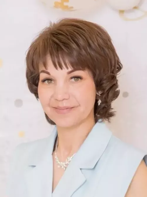 Лейсан Абдуллина отмечена на Доске почёта Республики Татарстан