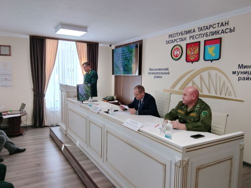 Заместитель министра лесного хозяйства провел совещание в Мензелинске