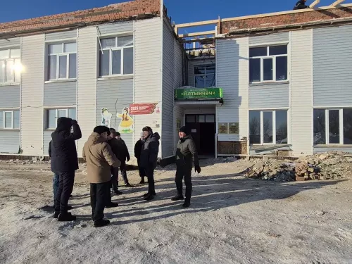 Визит главы района Айдара Салахова к ключевым объектам Мензелинска