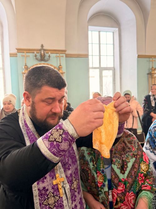 В Никольском соборе в день Прощённого воскресения прошёл масленичный праздник