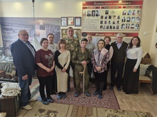 В Коноваловской школе Мензелинского района  открыли  «Парту героев»