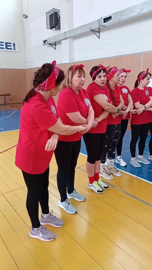 Весенний заряд бодрости: спортивный праздник в педколледже