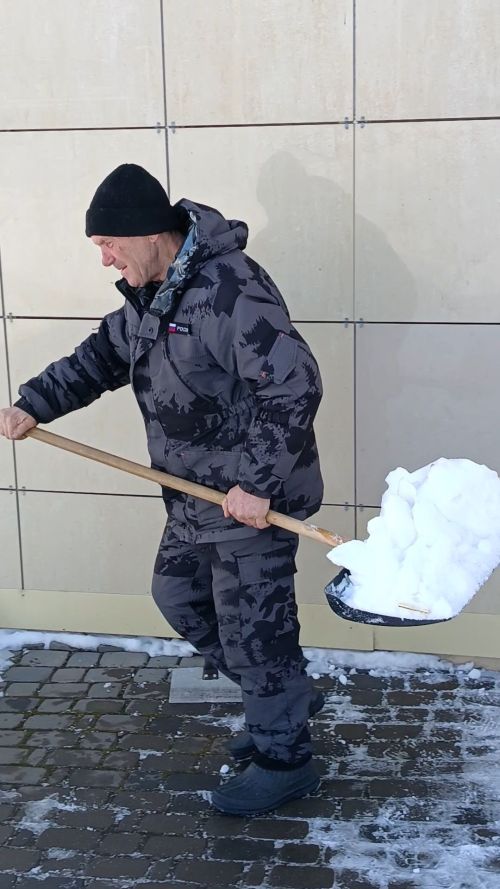 Труд, который ценят: история ответственного дворника