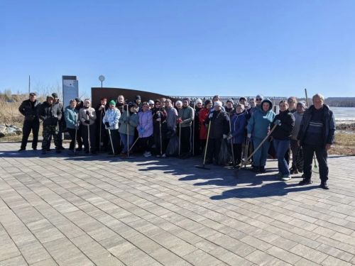 В Мензелинске прошла акция по благоустройству Набережной реки Мензеля