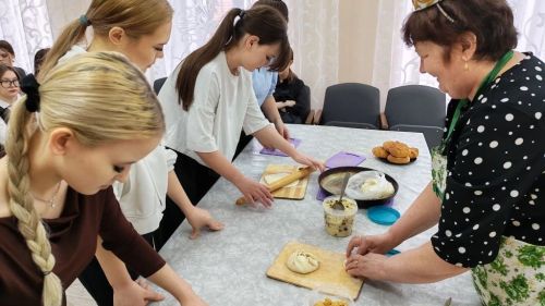 Студенты Мензелинского педагогического колледжа познакомились с творчеством Тукая и национальным наследием