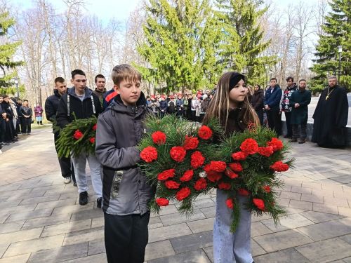 В Мензелинске ликвидаторам аварии на Чернобыльской АЭС вручили медали