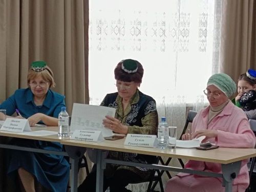 «Слово Тукая живёт в сердцах юного поколения» : в детской библиотеке имени Рашита Гарая прошел районный конкурс чтецов
