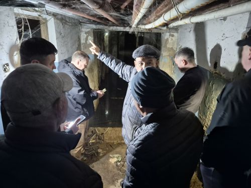 Минзәлә районы башлыгы Айдар Салахов төзелеш барган объектларны карады