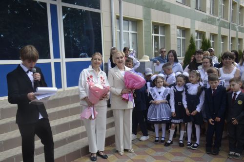 В СОШ № 3 Мензелинска состоялся «Последний звонок»