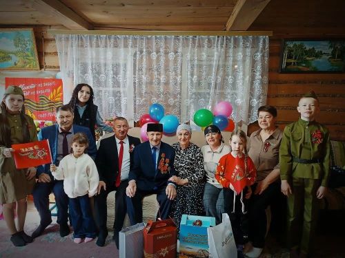 Встреча поколений: визит к ветерану Великой Отечественной войны