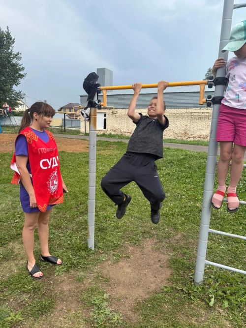 В пришкольном лагере «Ромашка» СОШ № 2 состоялось спортивное мероприятие «Готов к труду и обороне» (ГТО) «День ГТО»