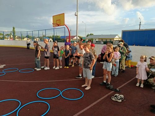 В поселке Нефтяников Мензелинска прошел праздник добрососедства «Курше»