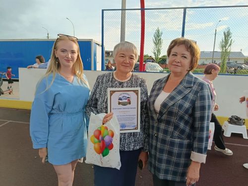 В поселке Нефтяников Мензелинска прошел праздник добрососедства «Курше»