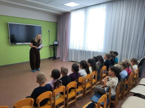 Минзәләдә балалар бакчасында тәрбияләнүчеләргә партизаннарның батырлыгы турында сөйләделәр