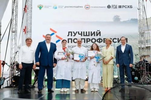 Ветфельдшер из Тетюшского района стала лучшей в России